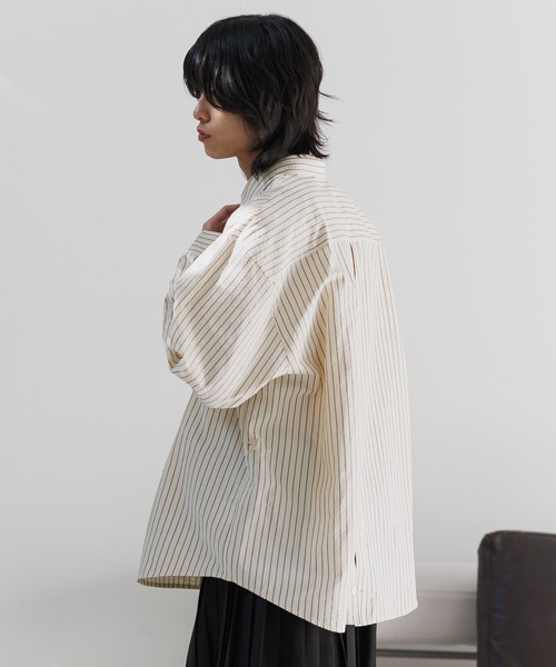 Anui（アニュイ）の「【UNISEX】マルチWAYストライプシャツ（シャツ/ブラウス・レディース・ホワイト×イエロー/ホワイト×ブルー・MEDIUM）」の7枚目の写真