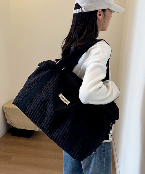 florist（フローリスト）の「【大容量・軽い◎】2WAY パステルバイカラーボストンバッグ/トラベルバッグ（ボストンバッグ・レディース・ベビーピンク/ブラック/スカイブルー/ホワイト/パープル/ミント・FREE）」の8枚目の写真