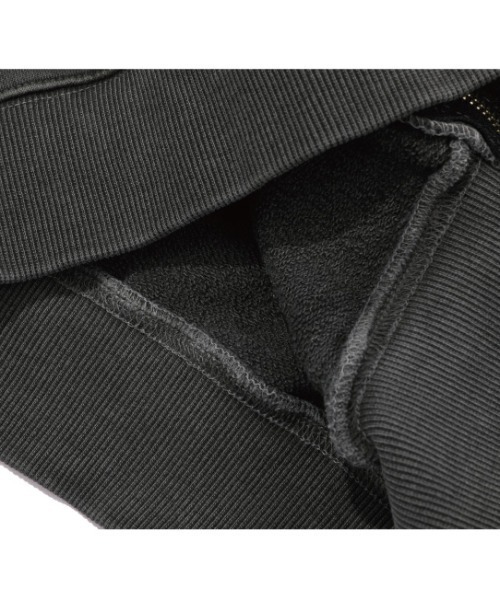 .KOM（ドットコム）の「A'GEM/9 × .kom 『CPGN STUDIO/コンパーニョ』[2-WAY] CP Line Pigment Hooded Zip-Up/CPラインピグメントフードZIPUPパーカー（パーカー・レディース・ブラック/パープル・M）」の22枚目の写真
