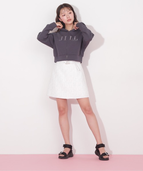 JILL by JILL STUART(ジルバイジルスチュアート)の「◇ビッグロゴパーカー(パーカー・レディース・グレー/チャコールグレー/ベージュ・FREE)」の18枚目の写真
