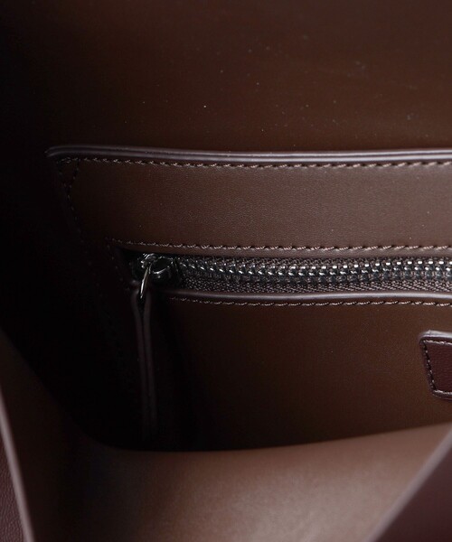 ＆MyuQ（アンドミューク）の「＜＆MyuQ＞JUNO トートバッグ（トートバッグ・レディース・ブラック/ワインレッド・FREE）」の21枚目の写真