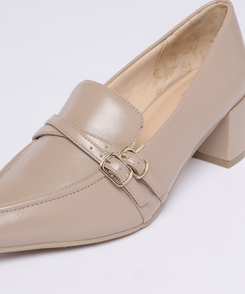 GLACIER lusso(グラシアルッソ)の「ベルト付ローファー(パンプス・レディース・グレイッシュベージュ/ブラック・LL/S/M/L)」の10枚目の写真