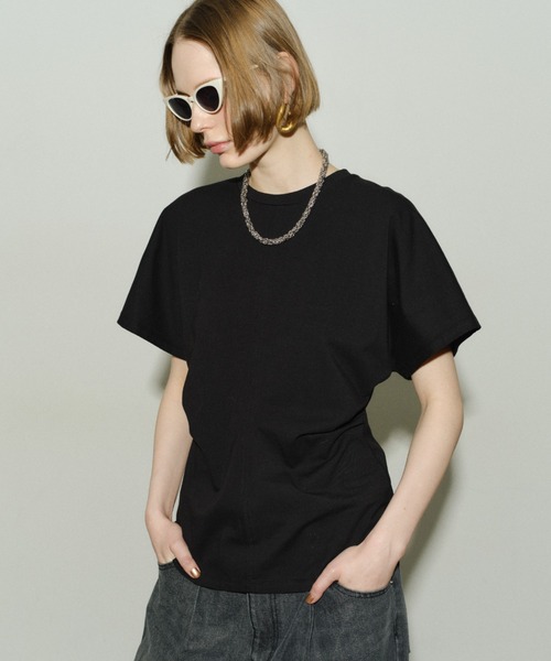 yae(ヤエ)の「Waist tuck T-shirt/ウエストタックTシャツ(Tシャツ/カットソー・レディース・ホワイト/ブラック・FREE)」の2枚目の写真
