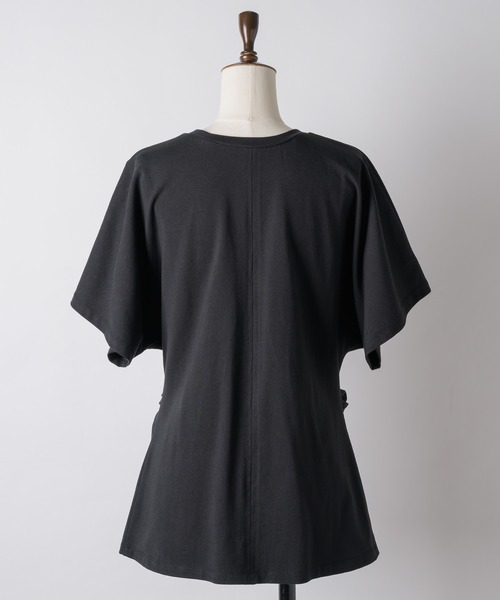 yae(ヤエ)の「Waist tuck T-shirt/ウエストタックTシャツ(Tシャツ/カットソー・レディース・ホワイト/ブラック・FREE)」の18枚目の写真
