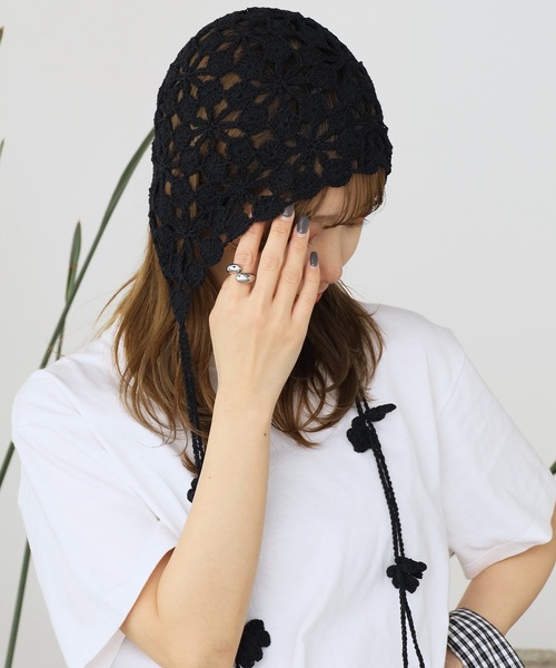 ROOPTOKYO（ループトウキョウ）の「クロシェ編み バブーシュカ（キャップ・レディース・キャメル/ブラック/アイボリー・FREE）」の9枚目の写真