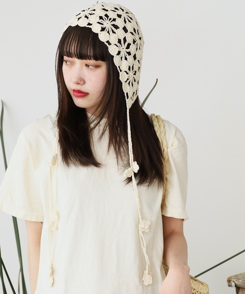 ROOPTOKYO（ループトウキョウ）の「クロシェ編み バブーシュカ（キャップ・レディース・キャメル/ブラック/アイボリー・FREE）」の5枚目の写真
