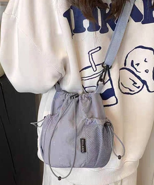 pumpkin port(パンプキンポート)の「Wメッシュポケット付き ナイロンサコッシュバッグ(ショルダーバッグ・レディース・パープル/ベージュ/ブルー/ブラック/カーキ/アイボリー・FREE)」の15枚目の写真