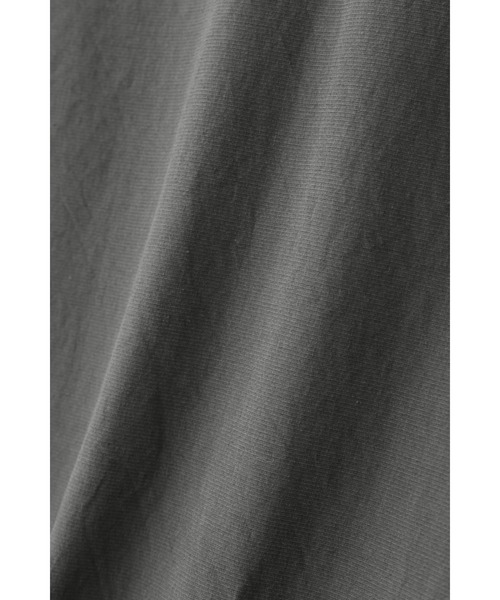 MHL.（エムエイチエル）の「COTTON CORD SHIRTING（ワンピース・レディース・チャコール/オフホワイト・2/1）」の11枚目の写真