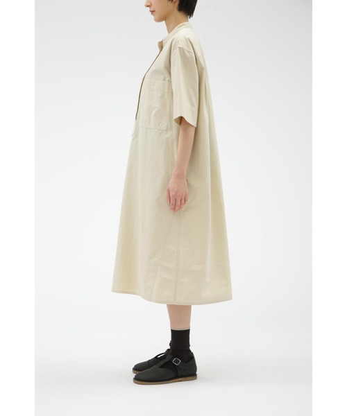 MHL.（エムエイチエル）の「COTTON CORD SHIRTING（ワンピース・レディース・チャコール/オフホワイト・2/1）」の3枚目の写真