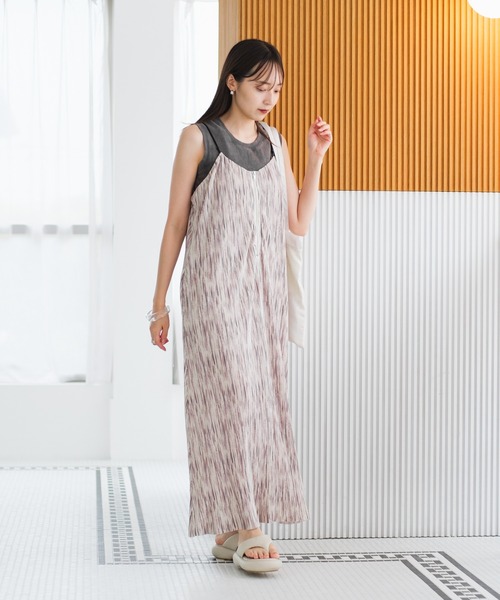 Kastane(カスタネ)の「【低身長サイズ/2サイズ展開/前後2WAY】プリーツキャミワンピース(ワンピース・レディース・ブラック/アイボリー・1/0)」の14枚目の写真