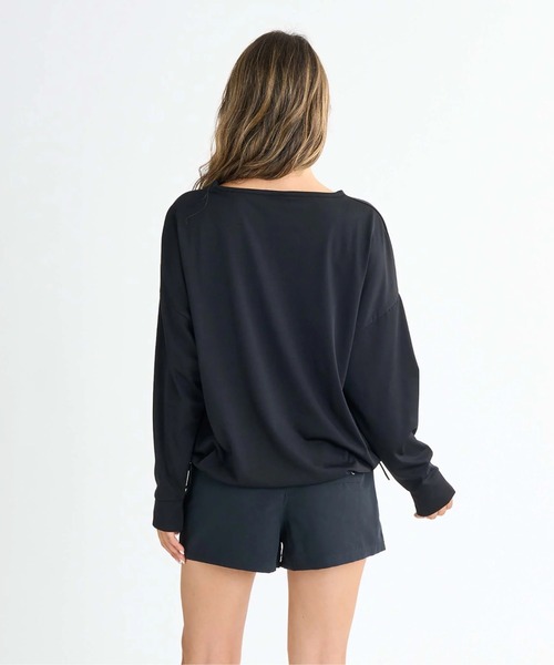 ROXY(ロキシー)の「STORY OF MY LIFE /ロキシードローコード付き長袖プルオーバーラッシュガード(水着)(ラッシュガード・レディース・ホワイト/ブラック/ベージュ/グリーン/ブラック系その他・SMALL/MEDIUM/LARGE)」の12枚目の写真