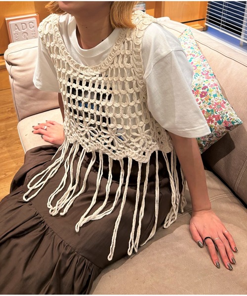 GALLEST（ギャレスト）の「【ZOZO限定】クロシェ編みフリンジベスト/ニットビスチェ（ベスト・レディース・オフホワイト/ブラック・38）」の10枚目の写真