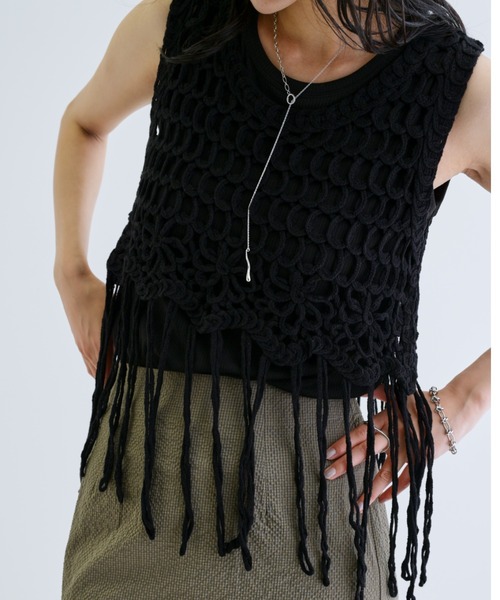 GALLEST（ギャレスト）の「【ZOZO限定】クロシェ編みフリンジベスト/ニットビスチェ（ベスト・レディース・オフホワイト/ブラック・38）」の19枚目の写真