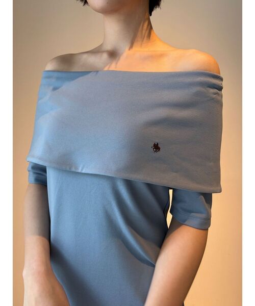 POLO BCS（ポロ ビーシーエス）の「【POLO BCSコラボ】オフショルワンピース（ワンピース・レディース・ブラック/ブルー/ブラウン・MEDIUM/SMALL）」の4枚目の写真