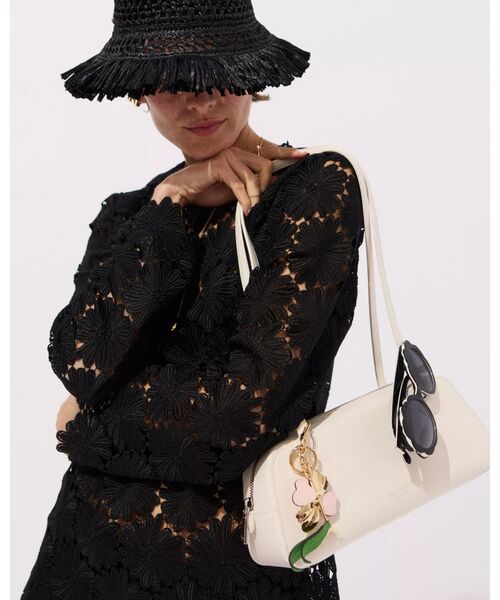 KATE SPADE ケイトスペード フローラル キー ホルダー ホワイト フレッシュ ピックス フラワー バッグ チャーム（キーホルダー