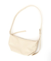 an meets zakka 合成皮革クロワッサンショルダーバッグ