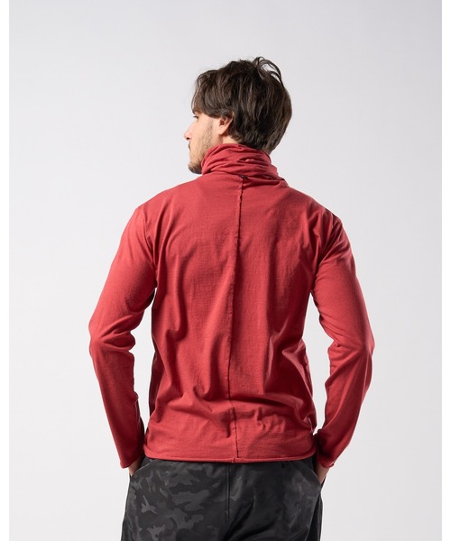wjk（ダヴルジェイケイ）の「twist high neck L/S（Tシャツ/カットソー・メンズ・ダークグレー/レッド/ブラウン/ブラック・MEDIUM/SMALL/X-LARGE/LARGE）」の7枚目の写真