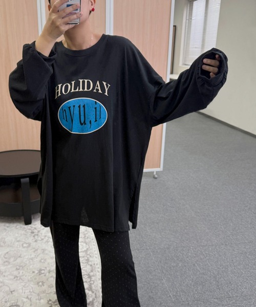 hyu,il(ヒュイル)の「Lightweight Logo Long Sleeve T-shirt(Tシャツ/カットソー・レディース・ブラック/ホワイト/ホワイト系その他・FREE)」の6枚目の写真