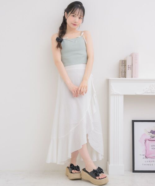 ems excite（エムズエキサイト）の「アソートテレコキャミ（キャミソール・レディース・ブラック/オフホワイト/ナチュラル/グリーン・FREE）」の8枚目の写真