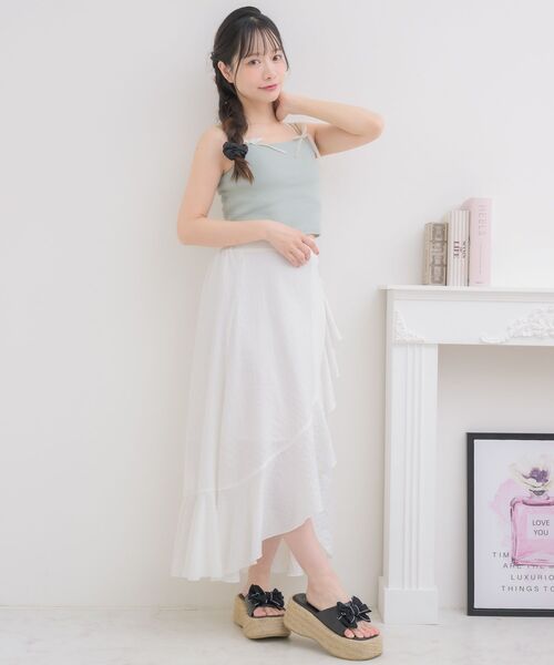 ems excite（エムズエキサイト）の「アソートテレコキャミ（キャミソール・レディース・ブラック/オフホワイト/ナチュラル/グリーン・FREE）」の7枚目の写真