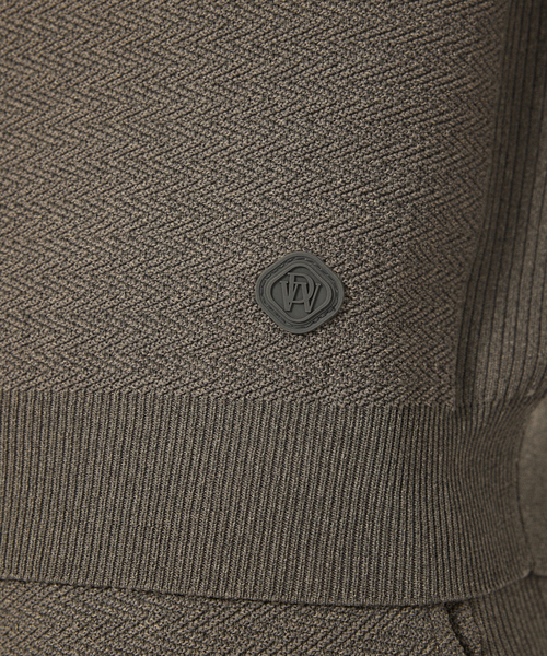 DESIGNWORKS（デザインワークス）の「【セットアップ対応】ヘリンボーン サマーニット Tシャツ（ニット/セーター・メンズ・ライトグレー/グレイッシュベージュ/チャコールグレー・48/50/46）」の14枚目の写真