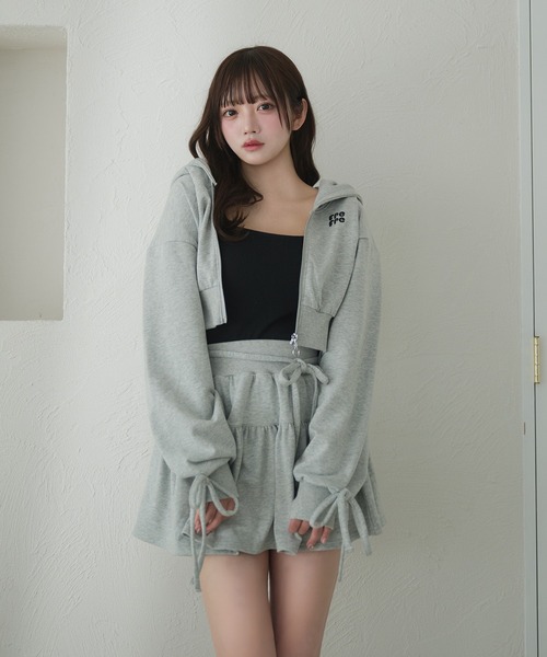 fupel(フぺル)の「Lined ribbon ruffle skirt /裏毛リボンフリルミニスカート(setup対応可)(スカート・レディース・ブラック/グレー・FREE)」の12枚目の写真