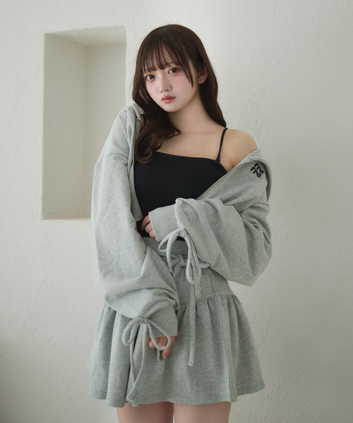 fupel(フぺル)の「Lined ribbon ruffle skirt /裏毛リボンフリルミニスカート(setup対応可)(スカート・レディース・ブラック/グレー・FREE)」の11枚目の写真