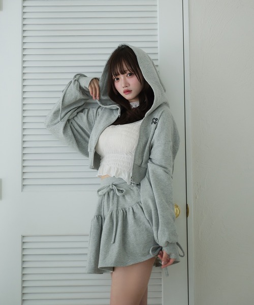 fupel(フぺル)の「Lined ribbon ruffle skirt /裏毛リボンフリルミニスカート(setup対応可)(スカート・レディース・ブラック/グレー・FREE)」の20枚目の写真