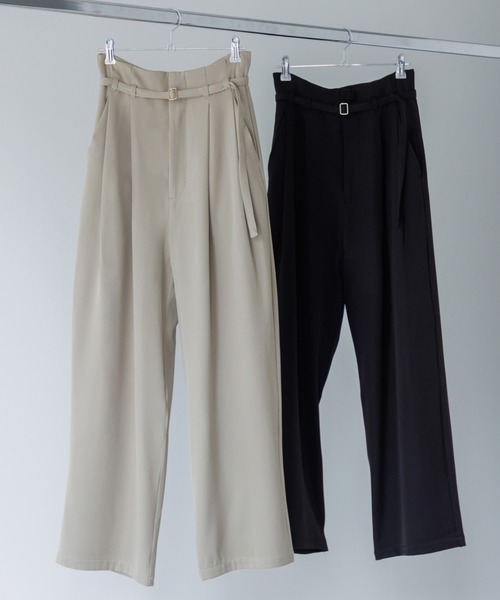 SENEE（セニー）の「belt set slacks（ベルトセットスラックス）（スラックス・レディース・ベージュ/ブラック・MEDIUM/SMALL）」の16枚目の写真