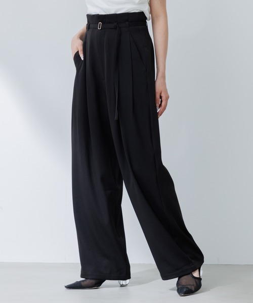 SENEE（セニー）の「belt set slacks（ベルトセットスラックス）（スラックス・レディース・ベージュ/ブラック・MEDIUM/SMALL）」の11枚目の写真