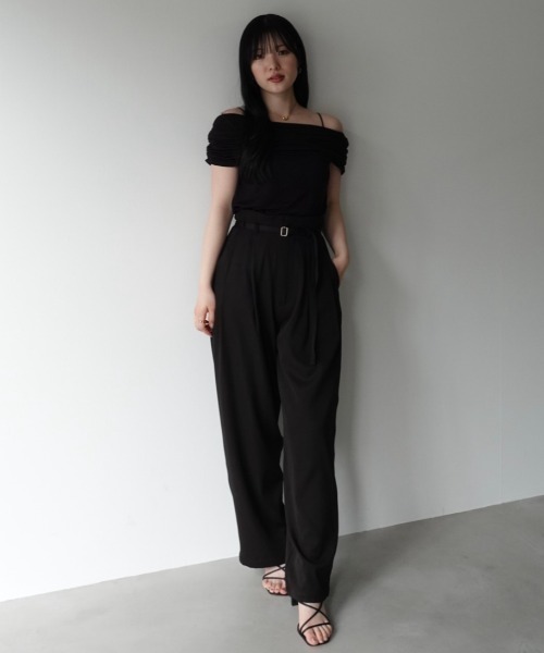 SENEE（セニー）の「belt set slacks（ベルトセットスラックス）（スラックス・レディース・ベージュ/ブラック・MEDIUM/SMALL）」の21枚目の写真