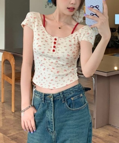 トップス tomo ig@2723____ セール】カップ付きバック開き小花柄トップス（Tシャツ