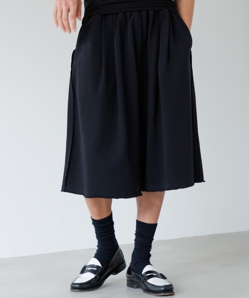 セール】Two tuck sweat shorts / 2タックスウェットショーツ