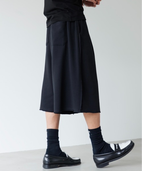 セール】Two tuck sweat shorts / 2タックスウェットショーツ