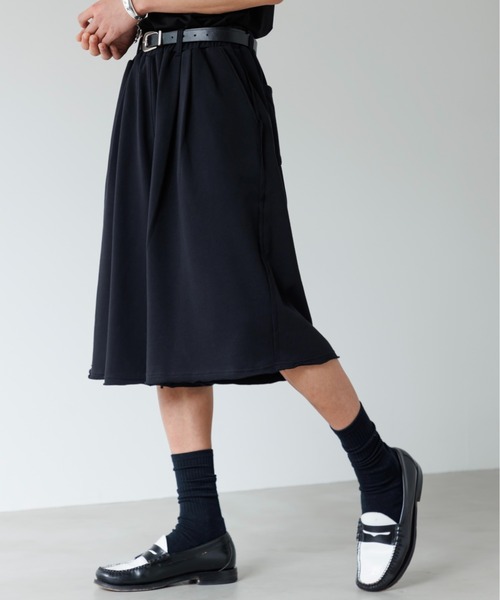 SINSS(シンス)の「Two tuck sweat shorts / 2タックスウェットショーツ(スウェットパンツ・メンズ・ブラウン系その他/ブラック/ライトグレー/ブラック系その他・MEDIUM/SMALL/LARGE)」の20枚目の写真