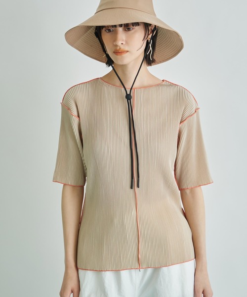 Settimissimo（セッティミッシモ）の「プリーツ 配色 メロー ハーフ スリーブ プルオーバー（Tシャツ/カットソー・レディース・ブラック/グレー/ベージュ・FREE）」の5枚目の写真