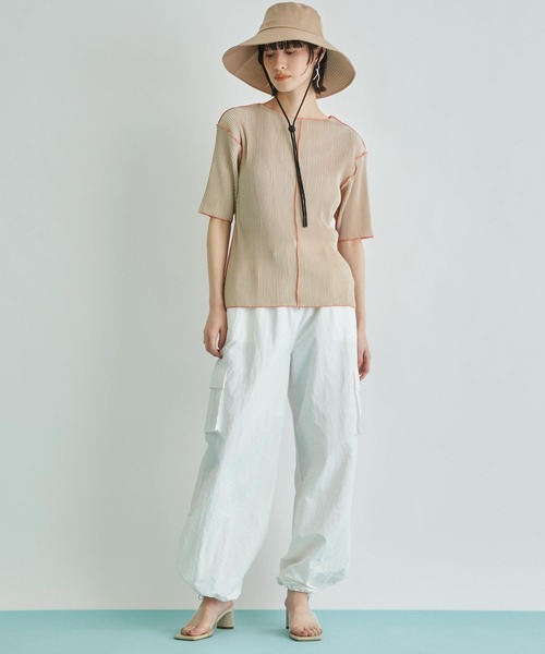 Settimissimo（セッティミッシモ）の「プリーツ 配色 メロー ハーフ スリーブ プルオーバー（Tシャツ/カットソー・レディース・ブラック/グレー/ベージュ・FREE）」の6枚目の写真