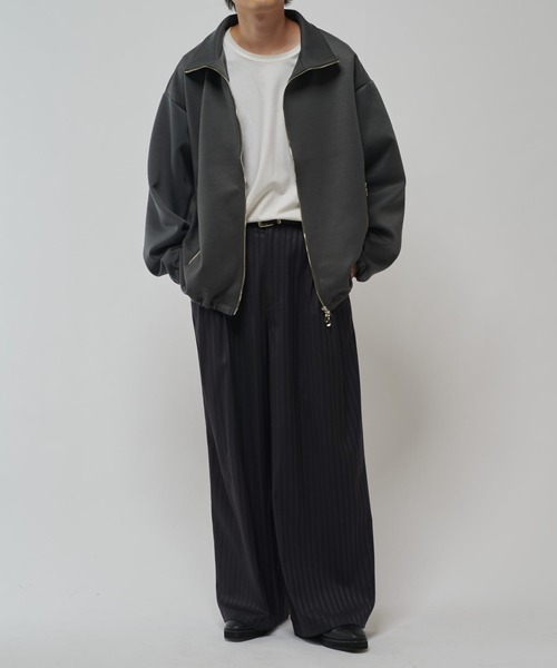 Lui's（ルイス）の「リラックススタンドブルゾン（スウェット・メンズ・ブラック/チャコールグレー/グレー・FREE）」の14枚目の写真