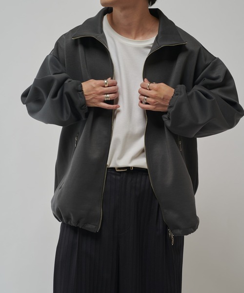 Lui's（ルイス）の「リラックススタンドブルゾン（スウェット・メンズ・ブラック/チャコールグレー/グレー・FREE）」の10枚目の写真