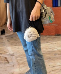 MAZEMAZE（マゼマゼ）の「gumogaがまぐちポーチ（ポーチ）」