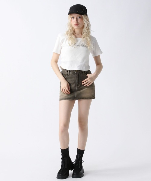 FOREVER 21（フォーエバー トゥエンティーワン）の「【2025SS】スタッズロゴＴシャツ（Tシャツ/カットソー・レディース・ホワイト/ブルー/ブラック・FREE）」の11枚目の写真