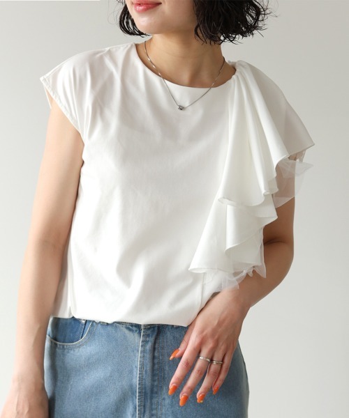 Bab(バブ)の「イレヘムラッフルデザインカットソー(Tシャツ/カットソー・レディース・ブラック/オフホワイト/杢グレー・FREE)」の1枚目の写真
