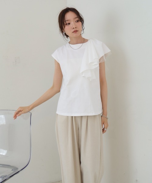 Bab(バブ)の「イレヘムラッフルデザインカットソー(Tシャツ/カットソー・レディース・ブラック/オフホワイト/杢グレー・FREE)」の8枚目の写真