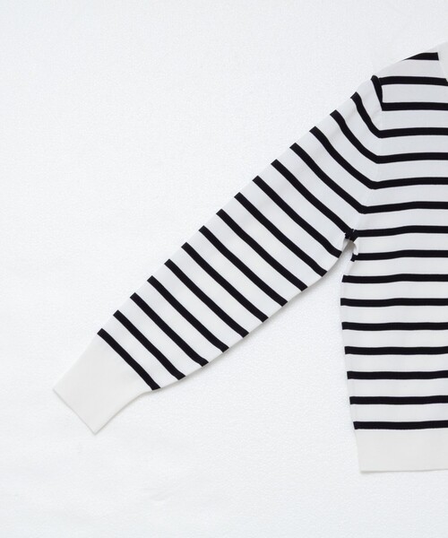 NOLLEY’S Sophi（ノーリーズソフィ）の「《アンサンブル対応/手洗い可能》マルチファンクションクルーネックカーディガン（カーディガン/ボレロ・レディース・キャメル/ホワイト系その他2/レッド/ダークブラウン・38/36）」の14枚目の写真