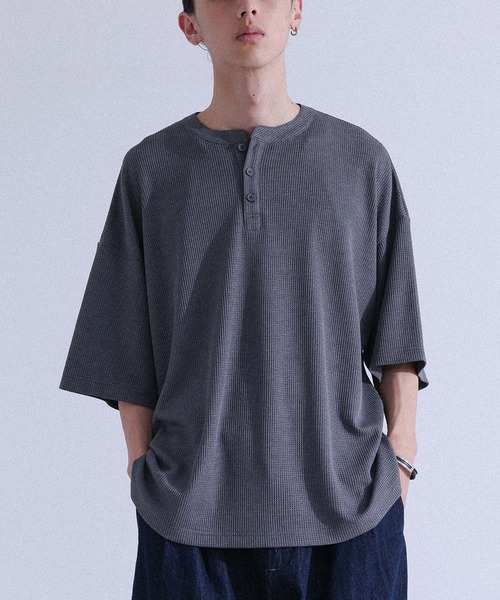 MDR(エムディアール)の「ワッフルヘンリーネックTシャツ(Tシャツ/カットソー・メンズ・ブルー/チャコール・M/L)」の1枚目の写真