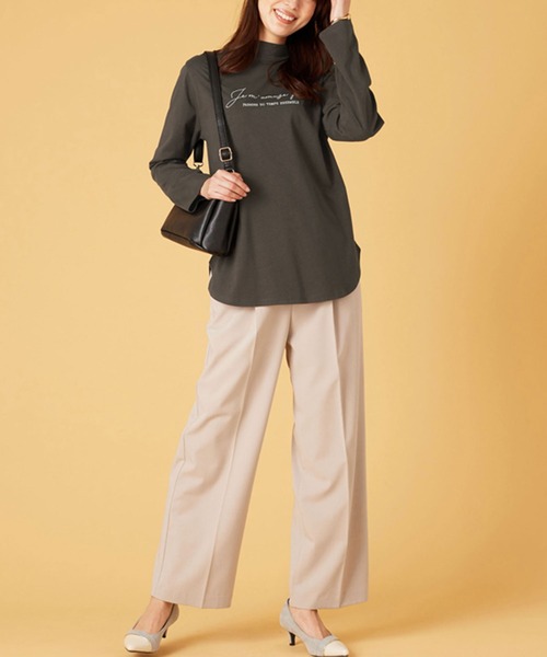 BELLUNA PLUS（ベルーナ）の「刺しゅうロゴ使いハイネックプルオーバー（Tシャツ/カットソー・レディース・チャコールグレー/オフホワイト/ブルーグレー・MEDIUM/LARGE/X-LARGE）」の8枚目の写真