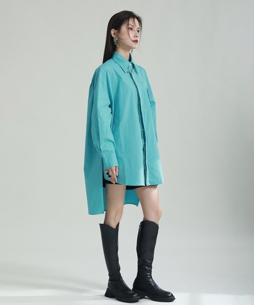 rehacer(レアセル)の「ONE COLOR Laboratory : Backline Oversize Shirt / バックラインオーバーサイズシャツ(シャツ/ブラウス・レディース・ブルー・FREE)」の8枚目の写真
