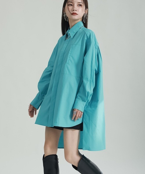 rehacer(レアセル)の「ONE COLOR Laboratory : Backline Oversize Shirt / バックラインオーバーサイズシャツ(シャツ/ブラウス・レディース・ブルー・FREE)」の5枚目の写真