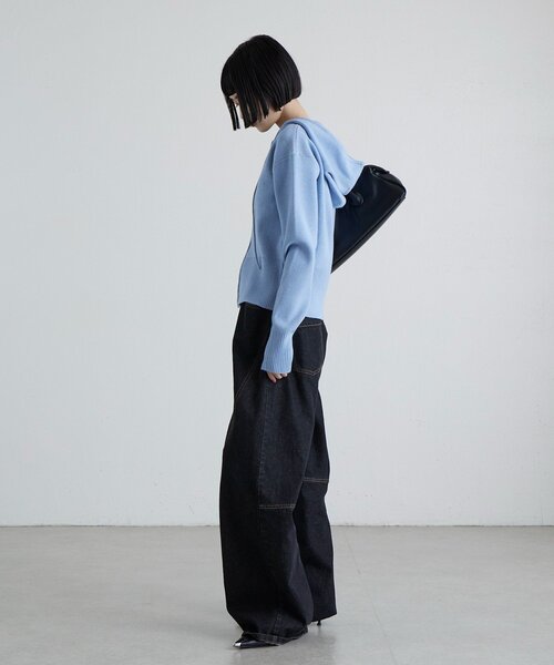 Lui's（ルイス）の「フードZIPニットパーカー（ニット/セーター・レディース・グレー/ベージュ/ブラック/サックスブルー・FREE）」の12枚目の写真