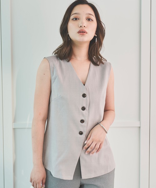 Sirin(シリン)の「【ZOZO限定】Vネックジレベスト(ベスト・レディース・グレー/ベージュ・FREE)」の21枚目の写真